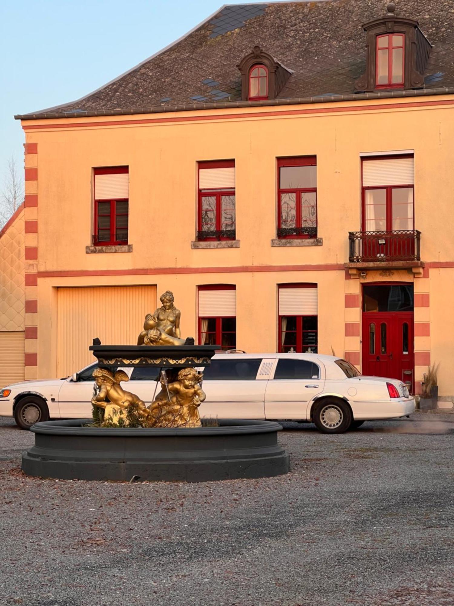 Domaine Des Anges Bed & Breakfast Avesnes-sur-Helpe Exterior photo