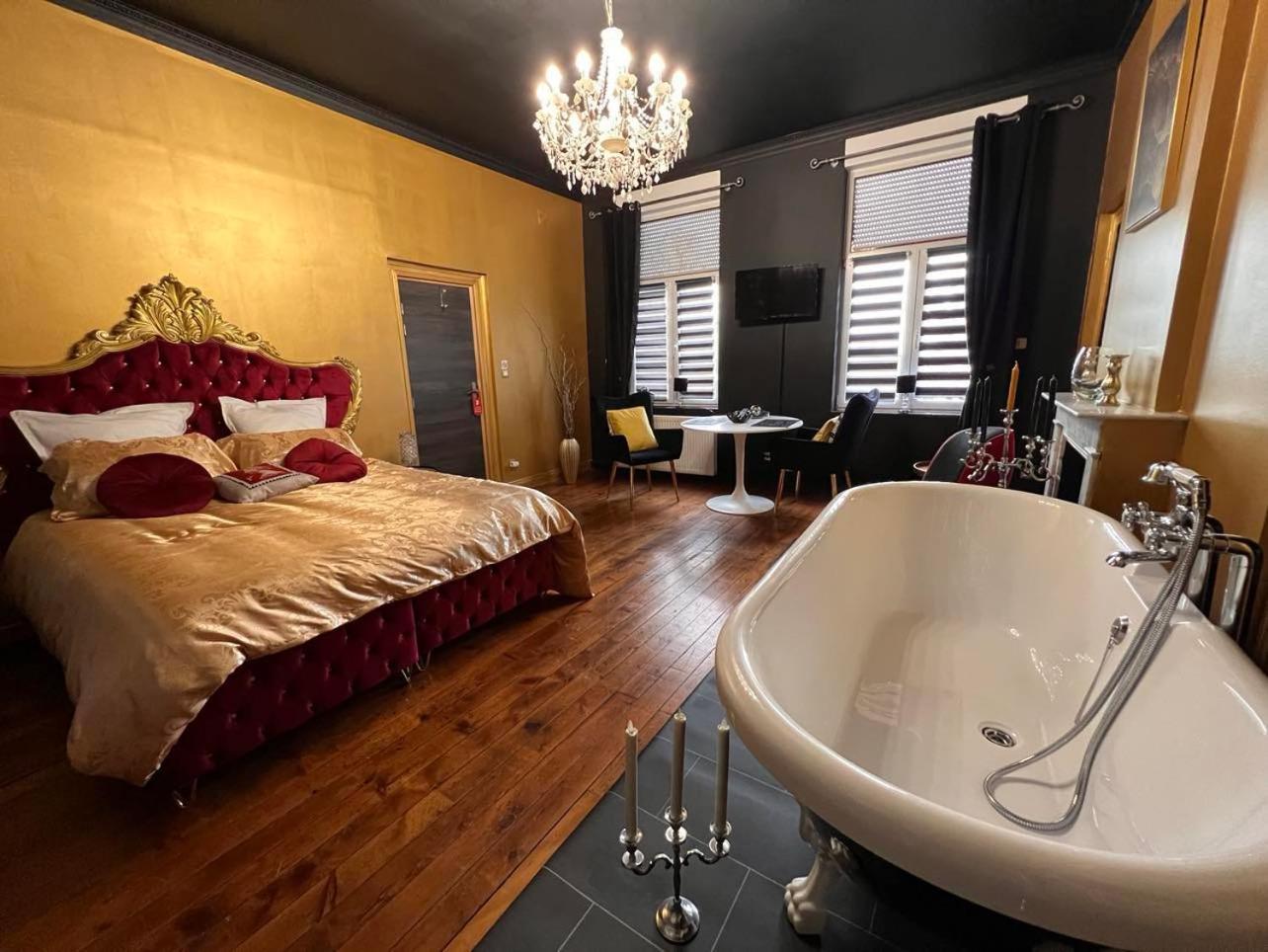 Domaine Des Anges Bed & Breakfast Avesnes-sur-Helpe Exterior photo