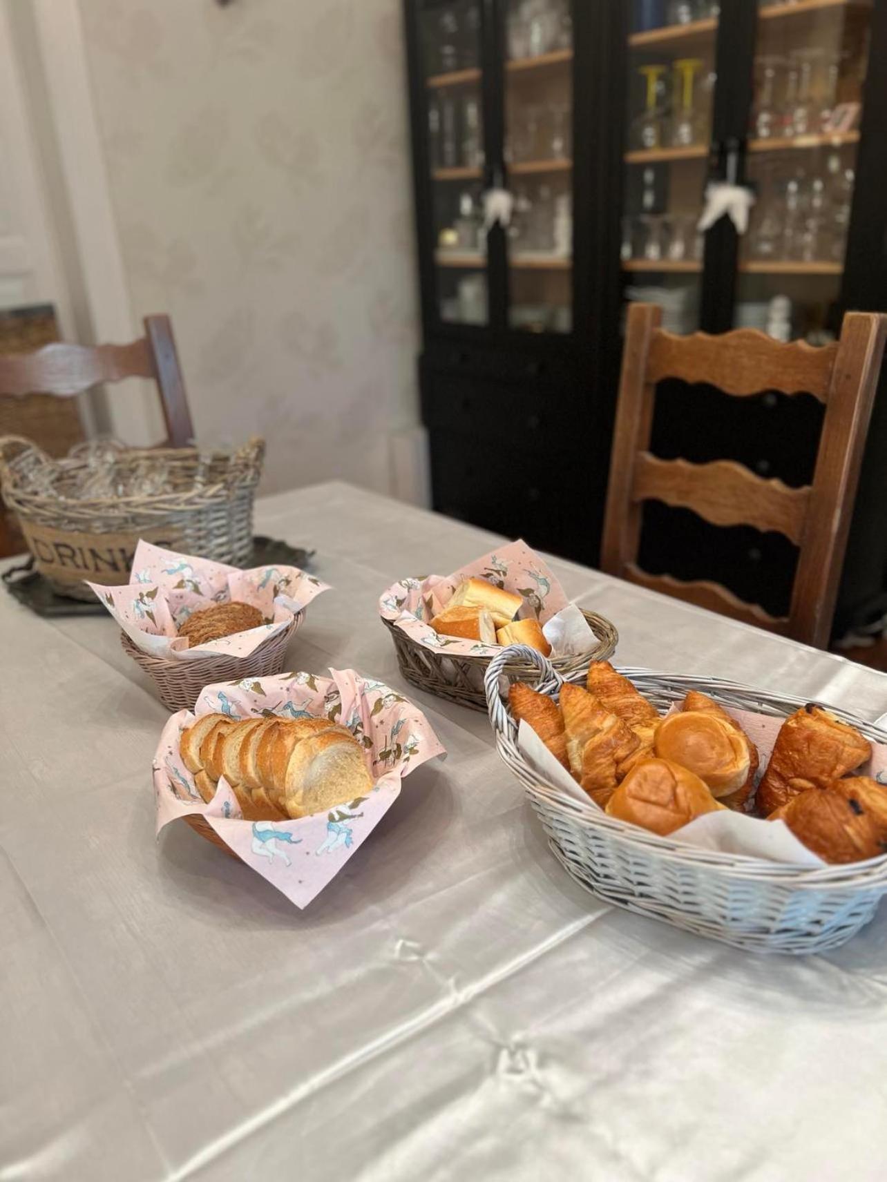 Domaine Des Anges Bed & Breakfast Avesnes-sur-Helpe Exterior photo